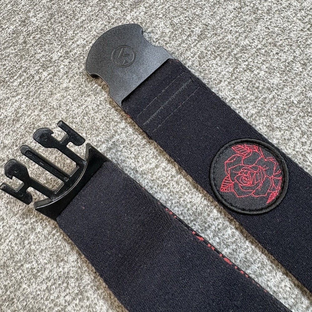 Arcade Men's Rose Pattern Belt Stretch Adjustable Clasp One Size Floral Black - Picture 6 of 11